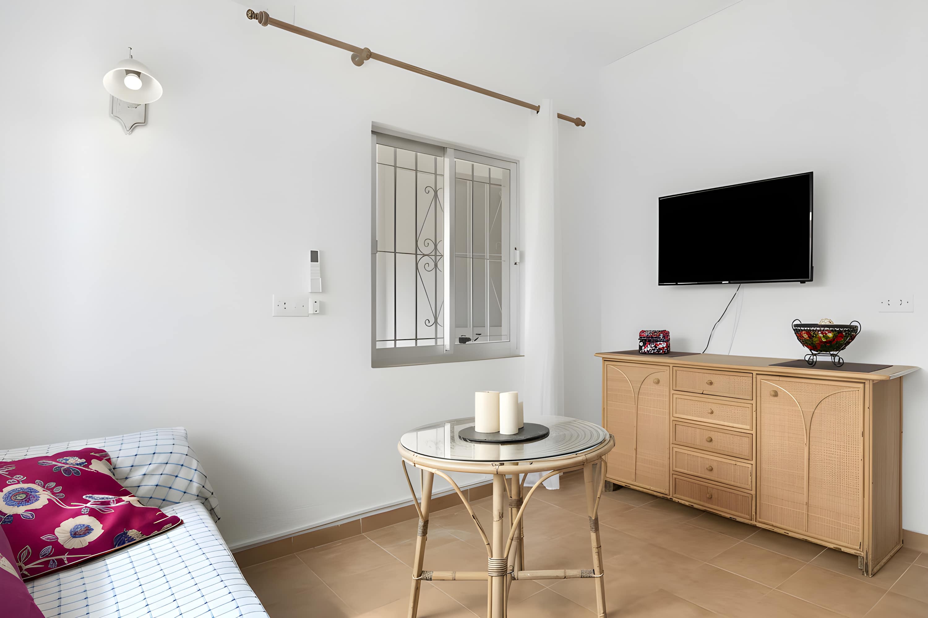 Casa en Conil: apartamento con piscina compartida, jardín y parking privado - image 7