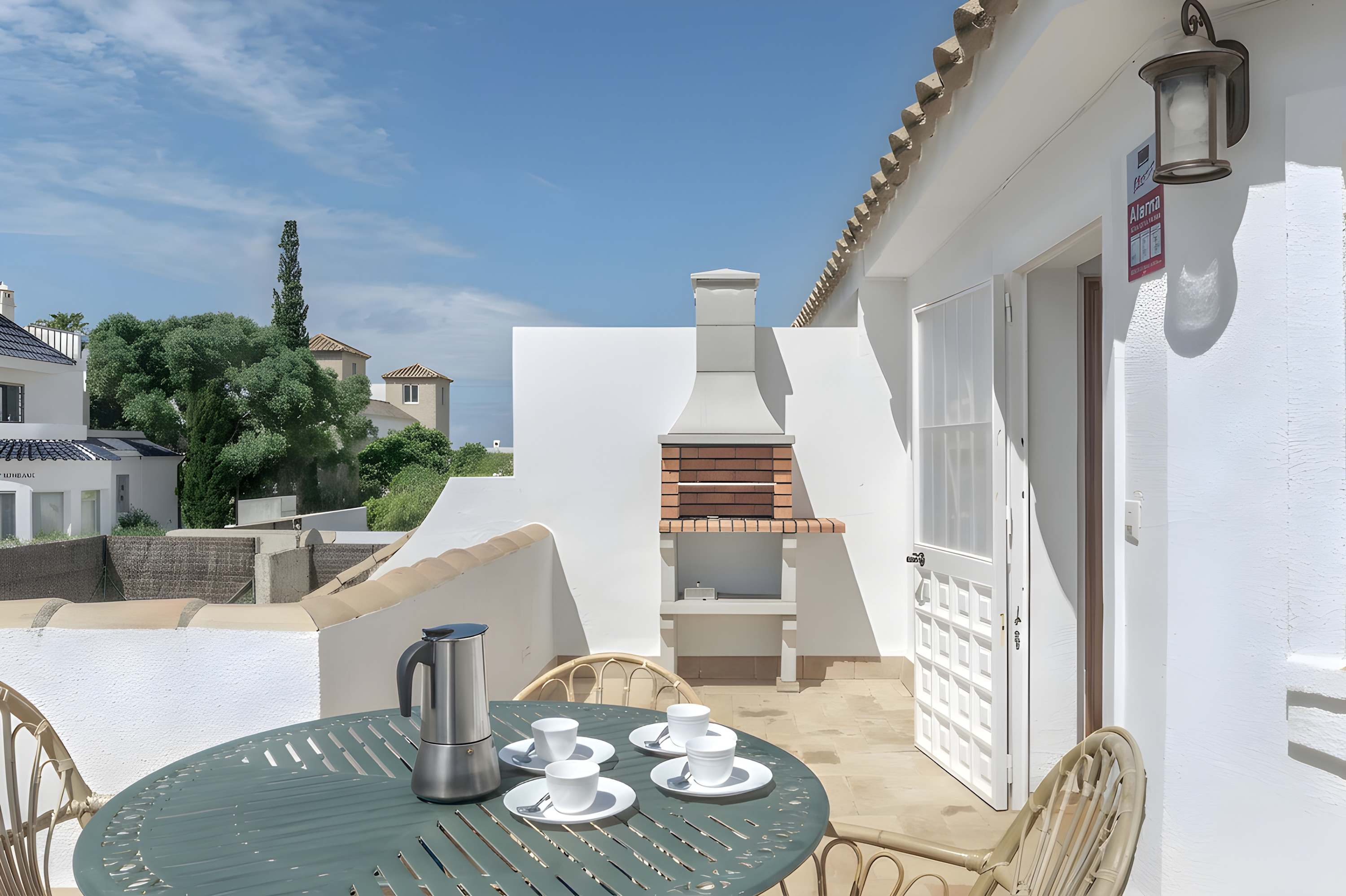 Casa increíble – alojamiento con piscina compartida y WiFi, ideal para familias en Conil - image 19