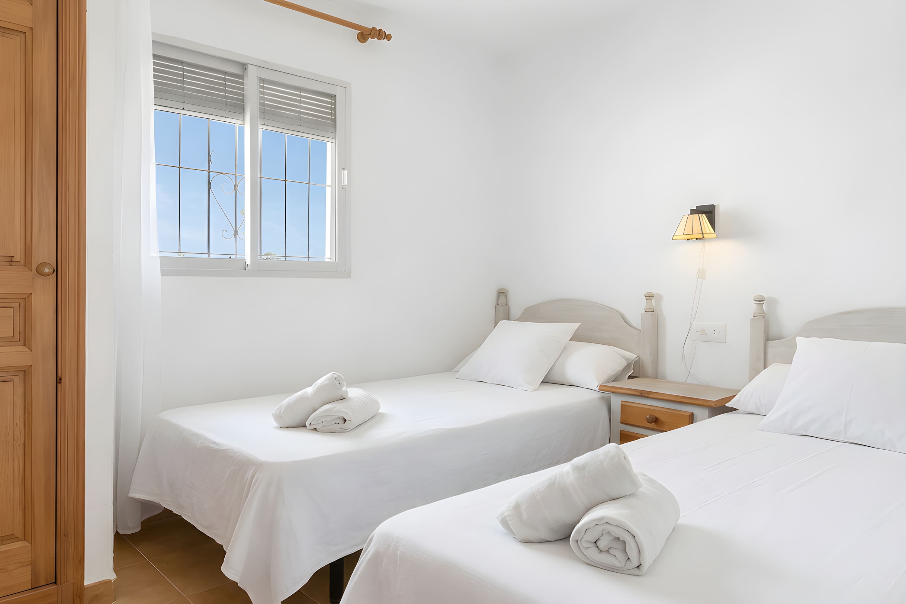 Casa increíble – alojamiento con piscina compartida y WiFi, ideal para familias en Conil - image 14