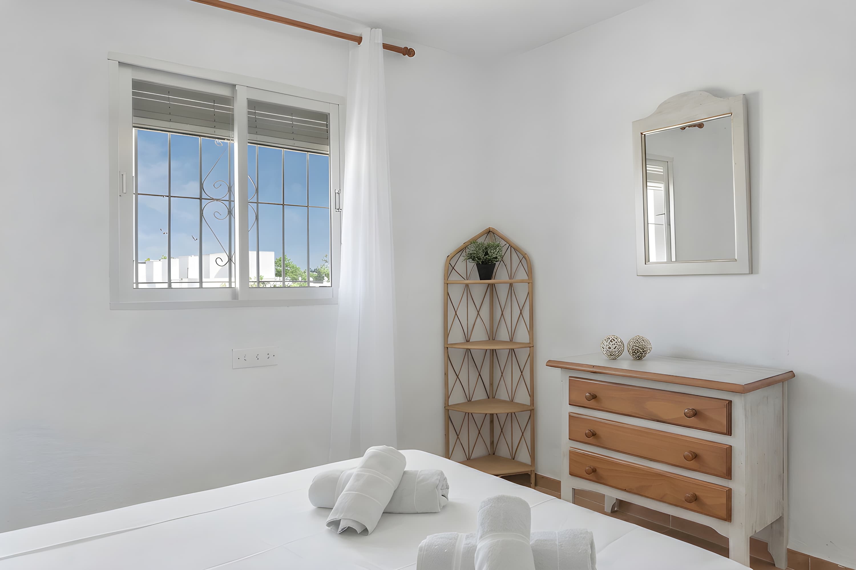 Casa increíble – alojamiento con piscina compartida y WiFi, ideal para familias en Conil - image 13