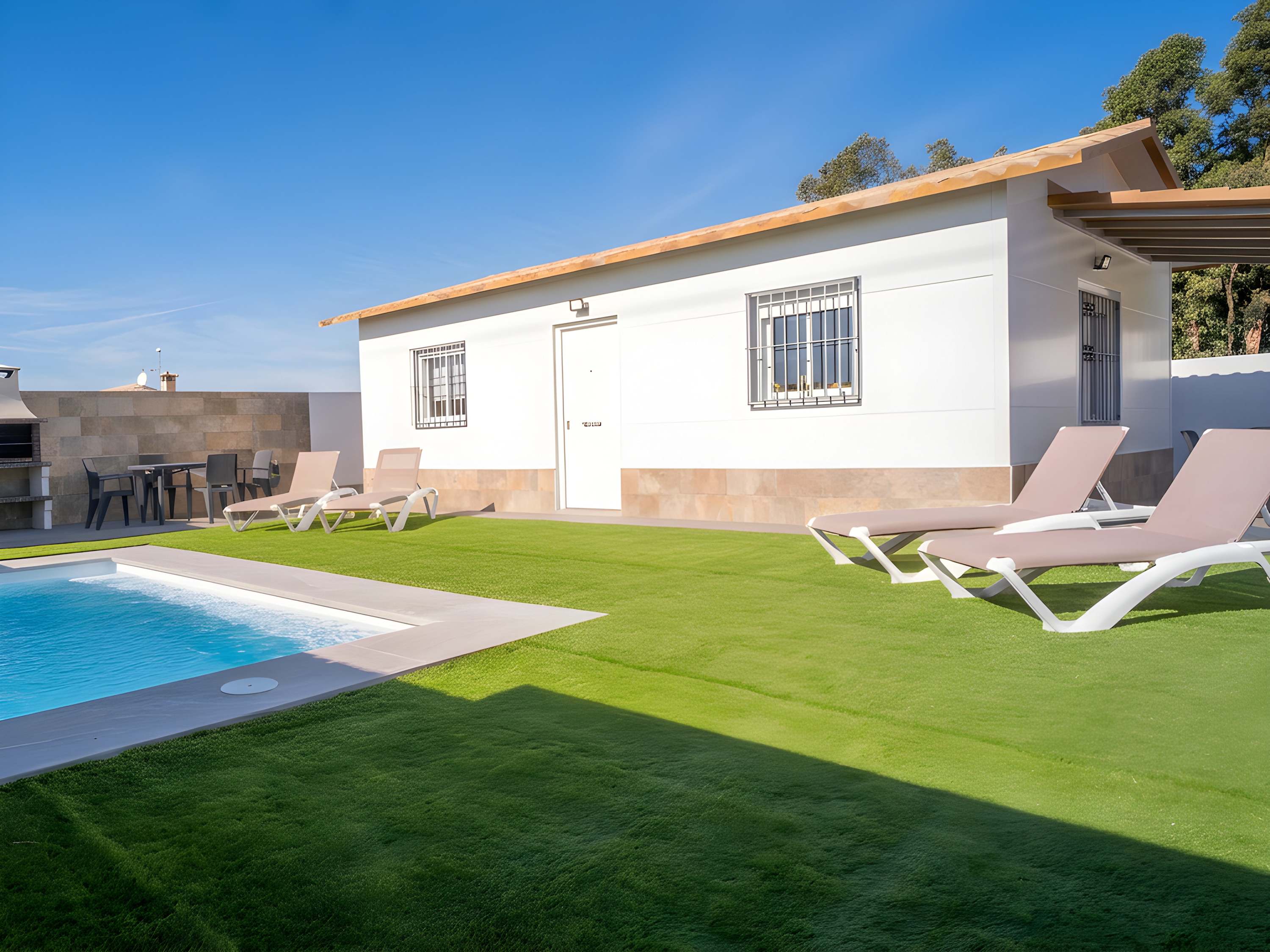 Encantador Chalet con Piscina y Terraza Soleada cerca del Mar en Conil - image 31
