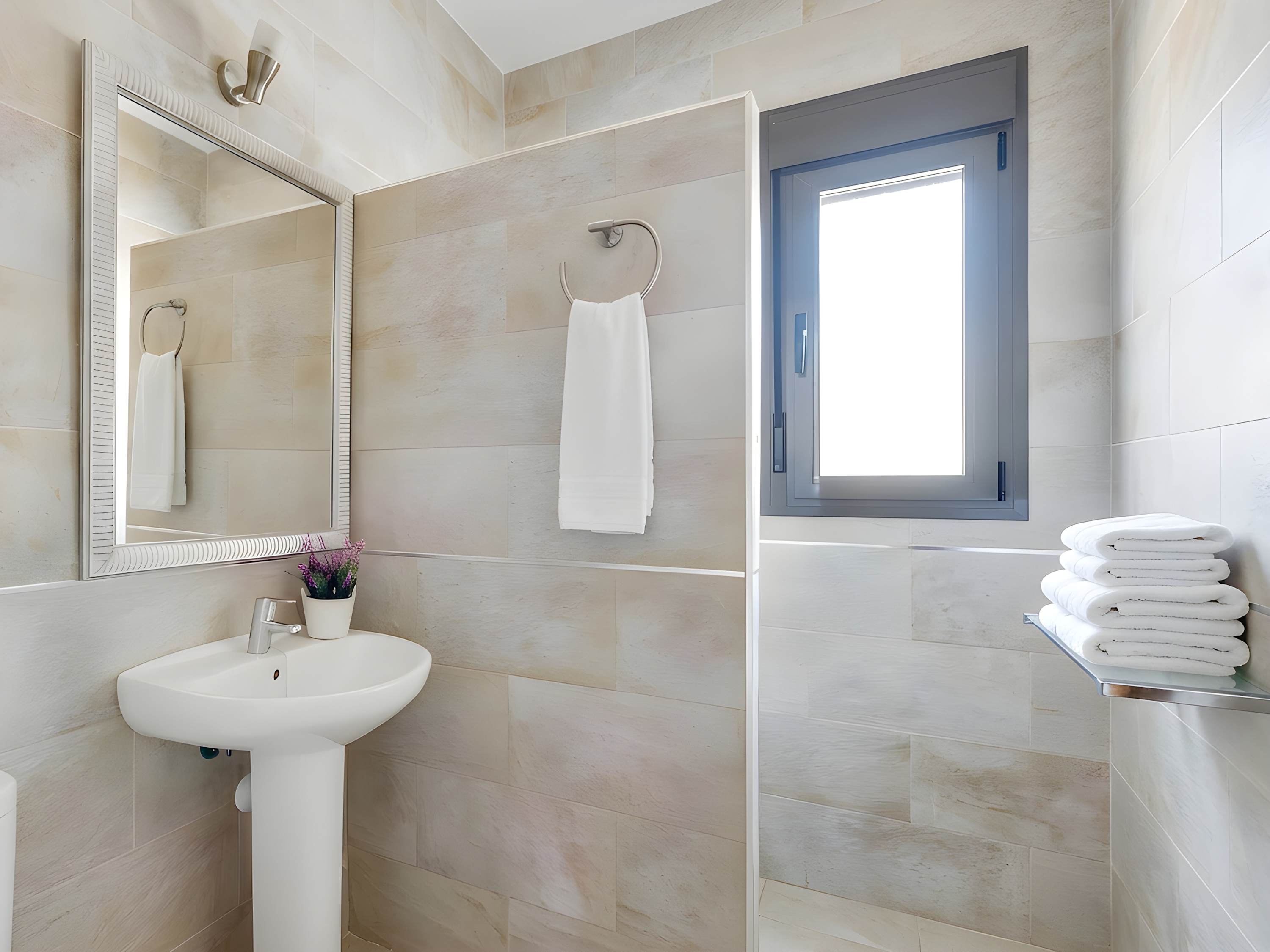 Encantador Chalet con Piscina y Jardín Privado junto a las Playas de Conil - image 19