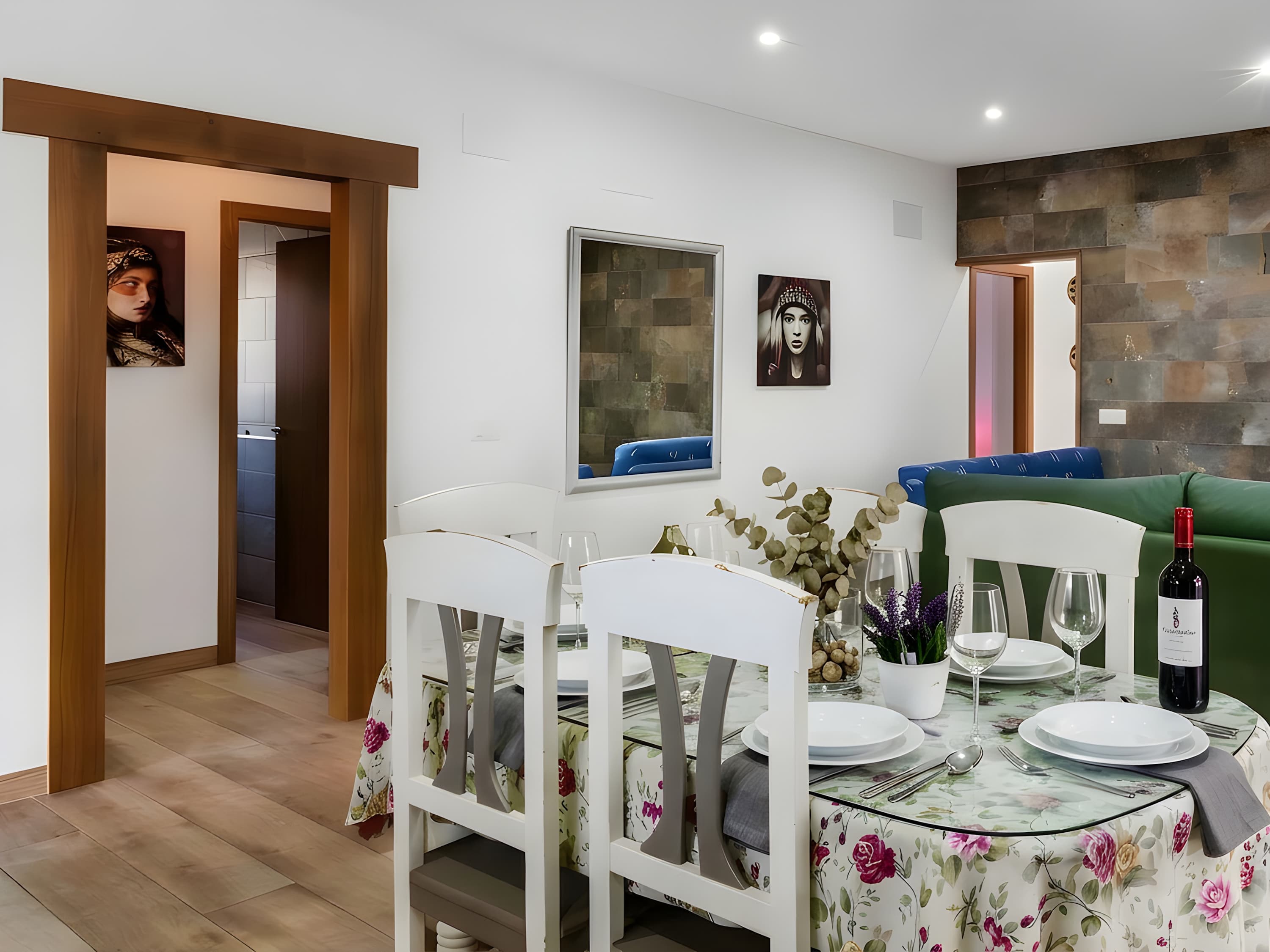 Encantador Chalet con Piscina y Jardín Privado junto a las Playas de Conil - image 5