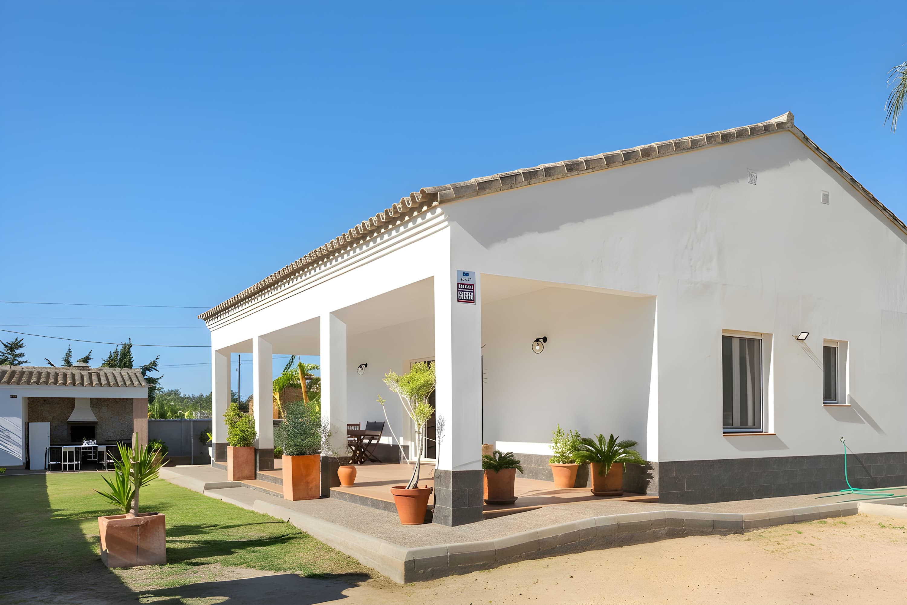 Villa con piscina privada, terraza y Wi-Fi - image 29