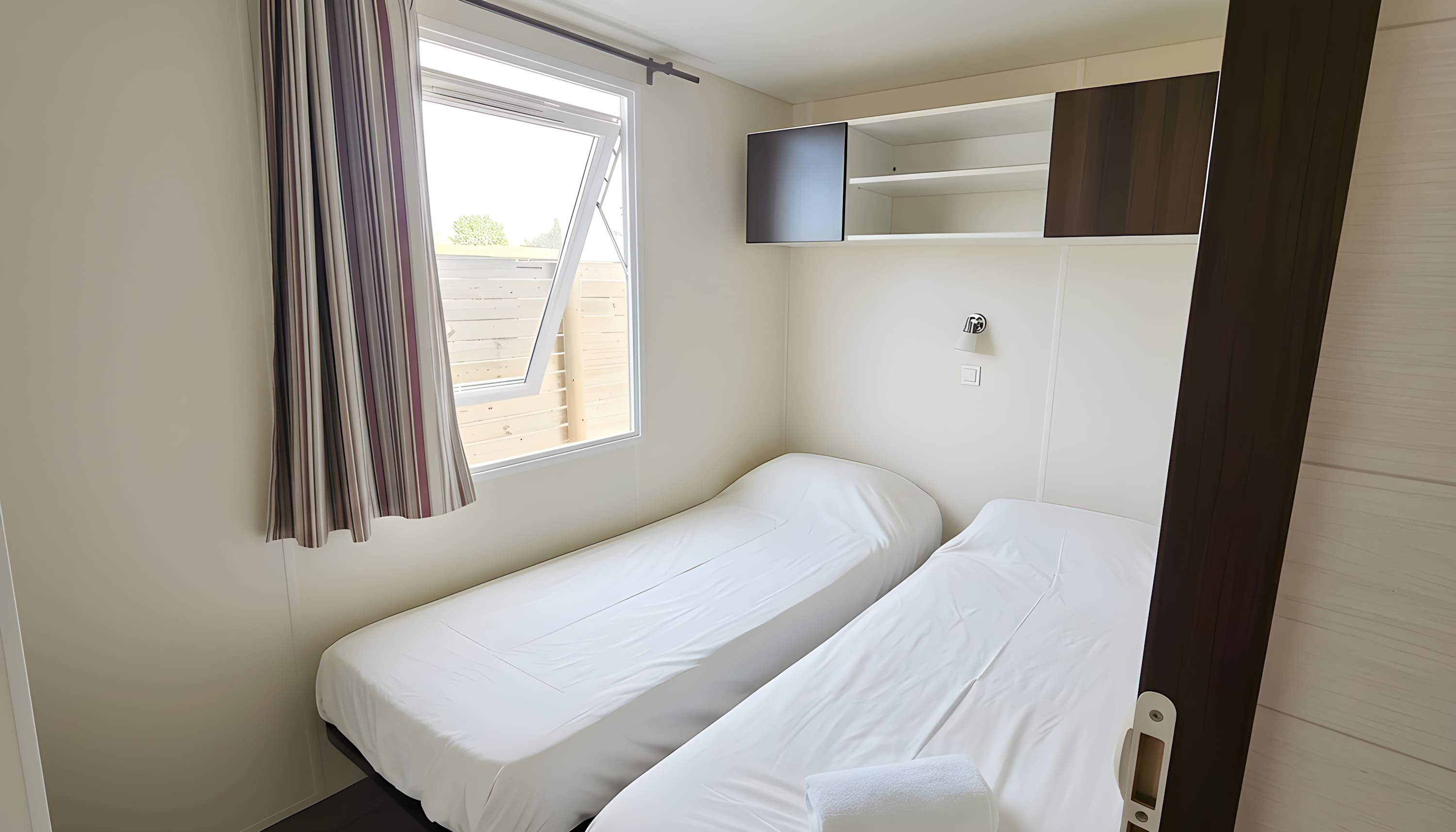 Alojamiento en Conil a 5 min del mar, con WiFi y terraza con piscina - image 12