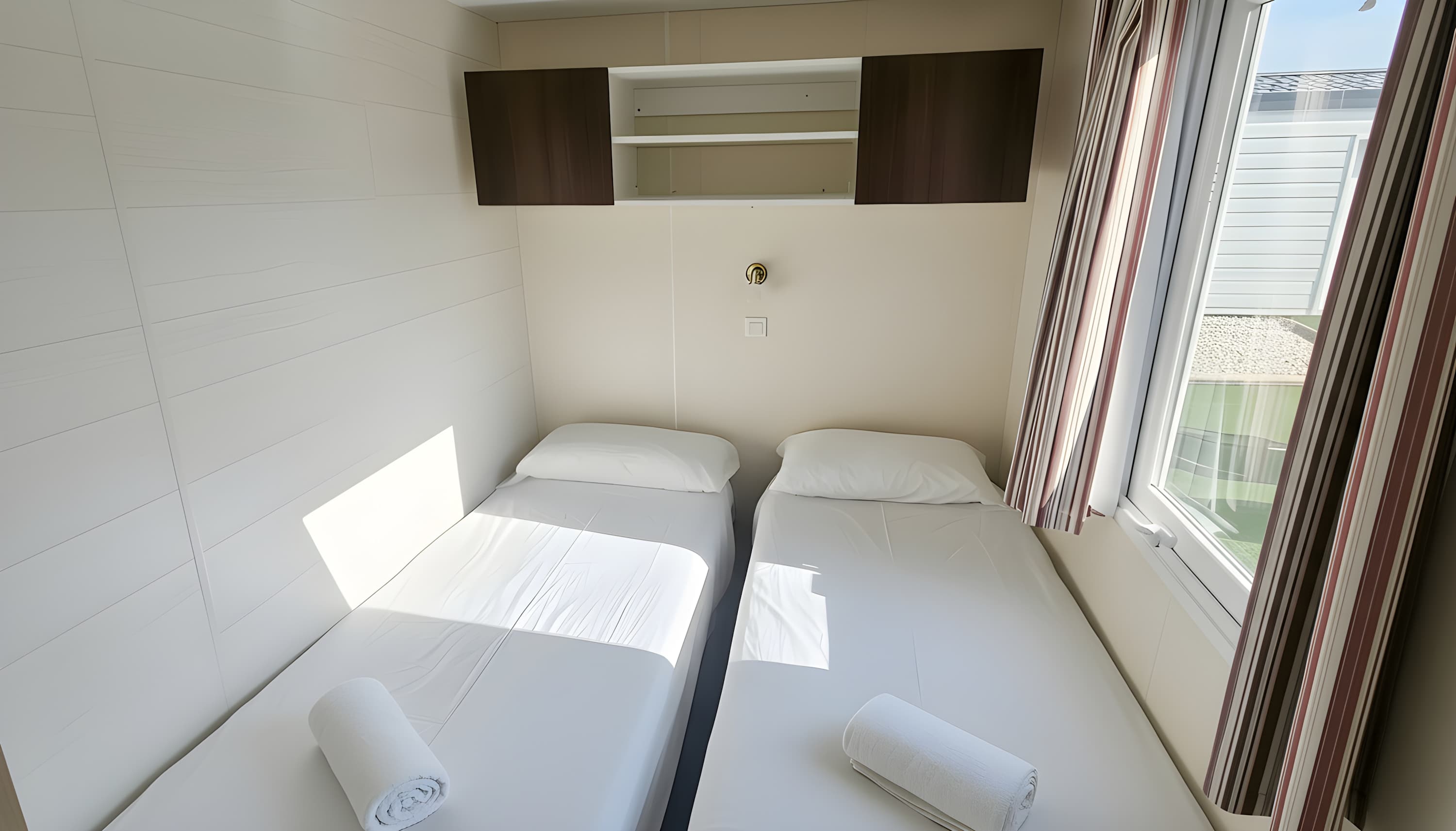 Alojamiento en Conil a 5 min del mar, con WiFi y terraza con piscina - image 10