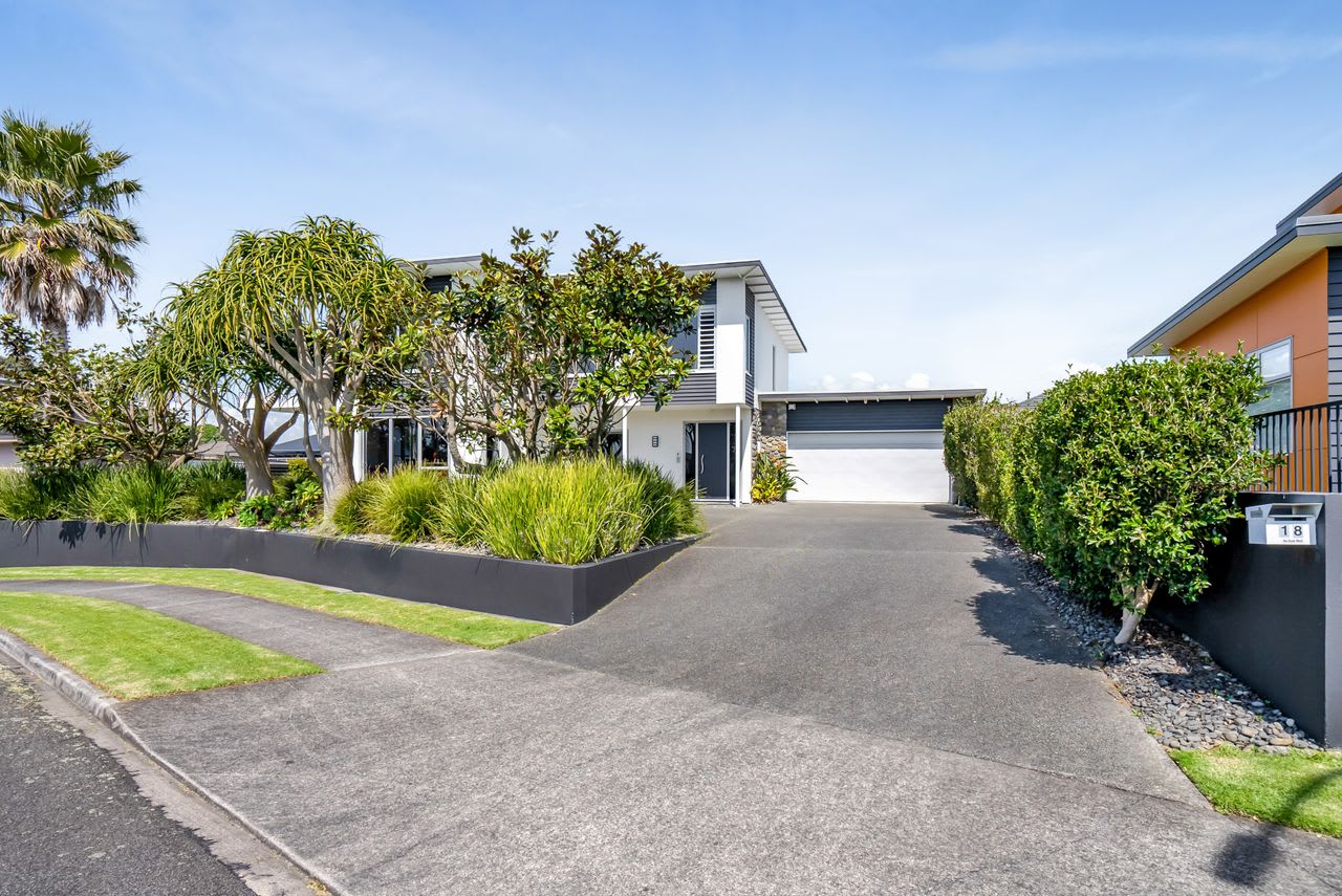 Executive on Parkvue