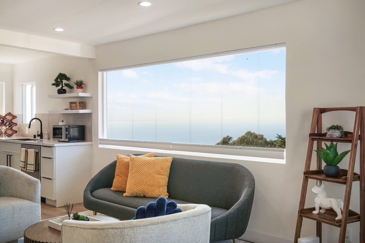 Luxury 3BR/2BA Home w/Ocean Sunset Views & Private Yard photo 31