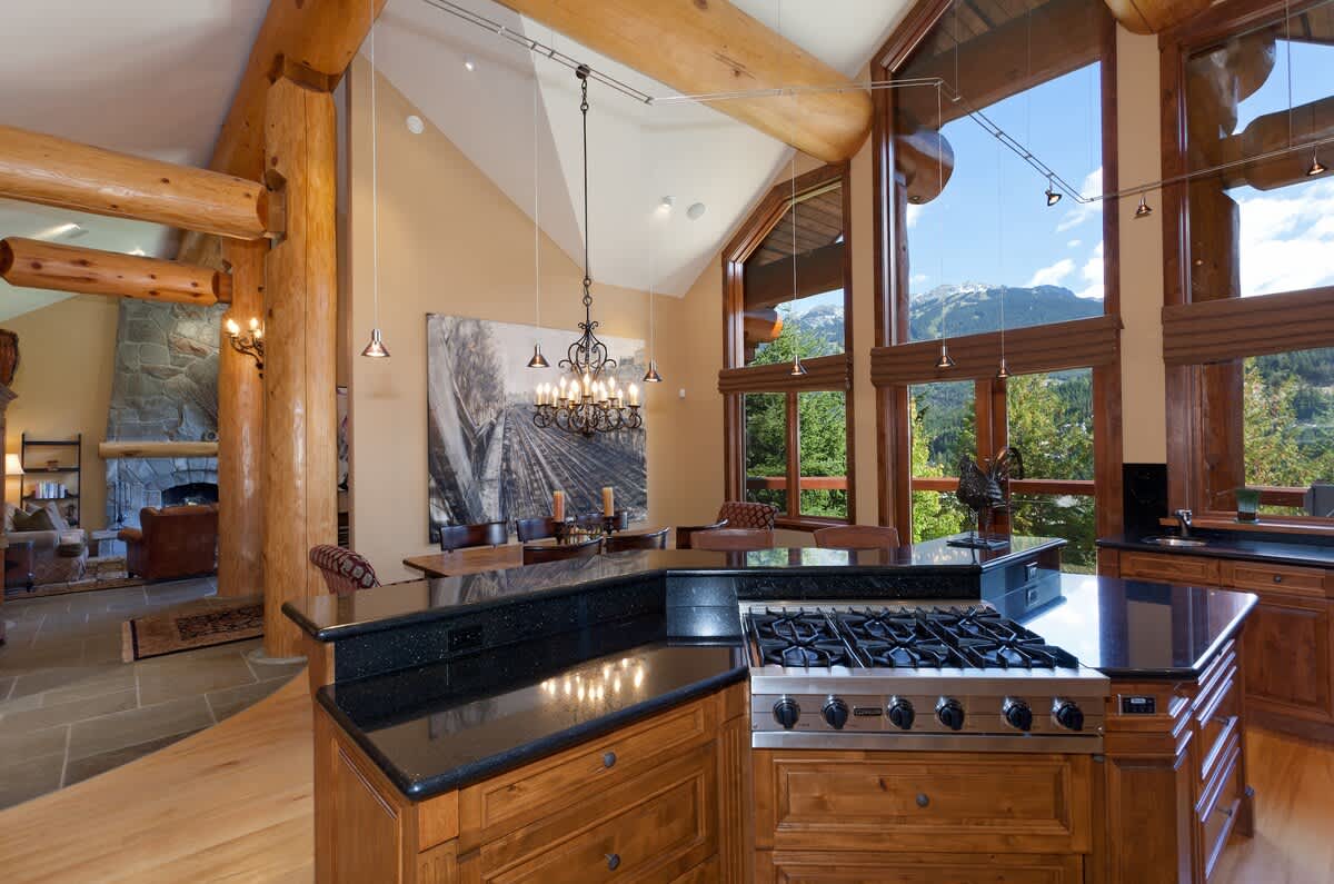 Alpine View Chalet 8