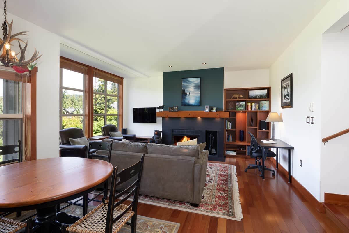 Blackcomb Greens 31 8