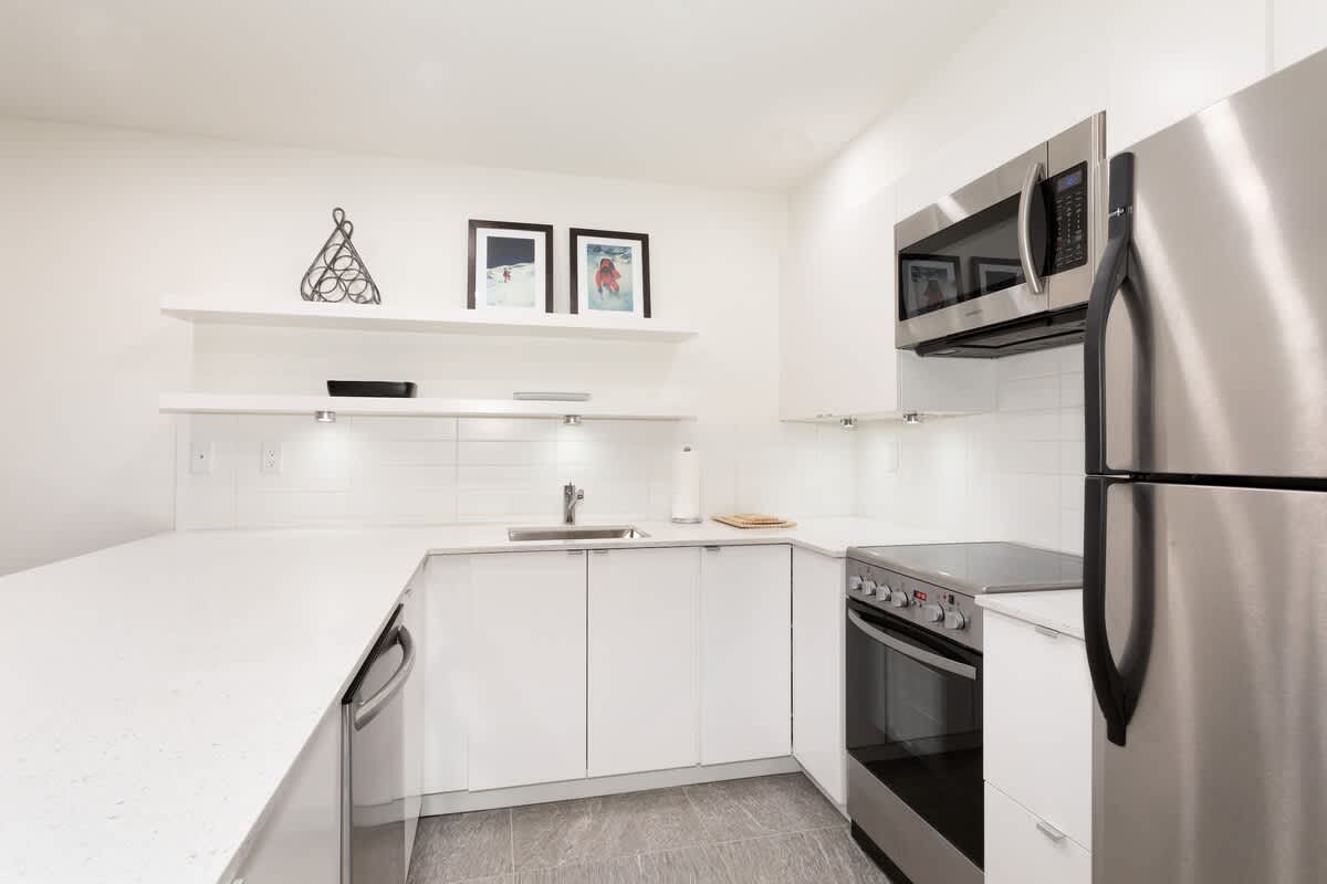 Hearthstone Lodge 8 3