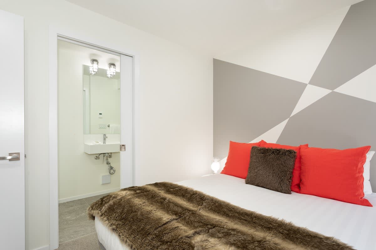 Hearthstone Lodge 8 7