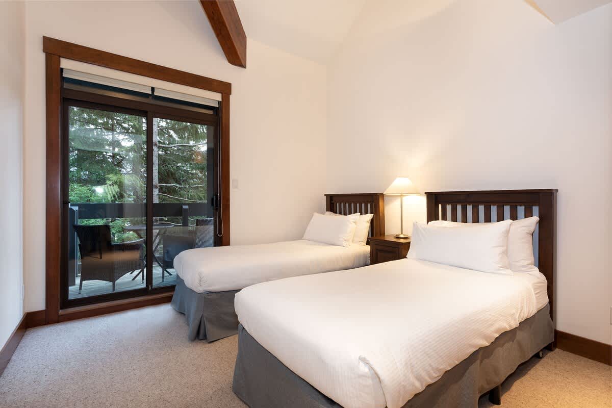 Northern Lights 41 10