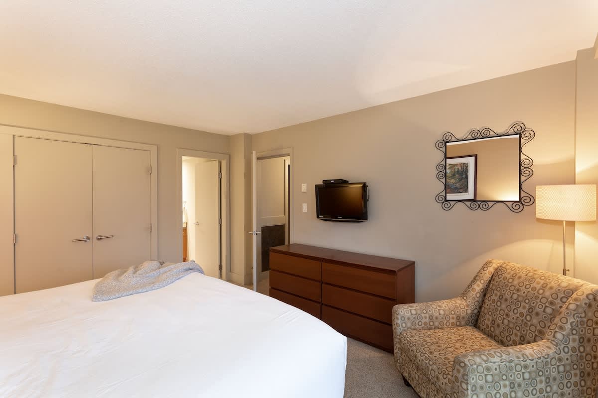 Woodrun Lodge 503 10