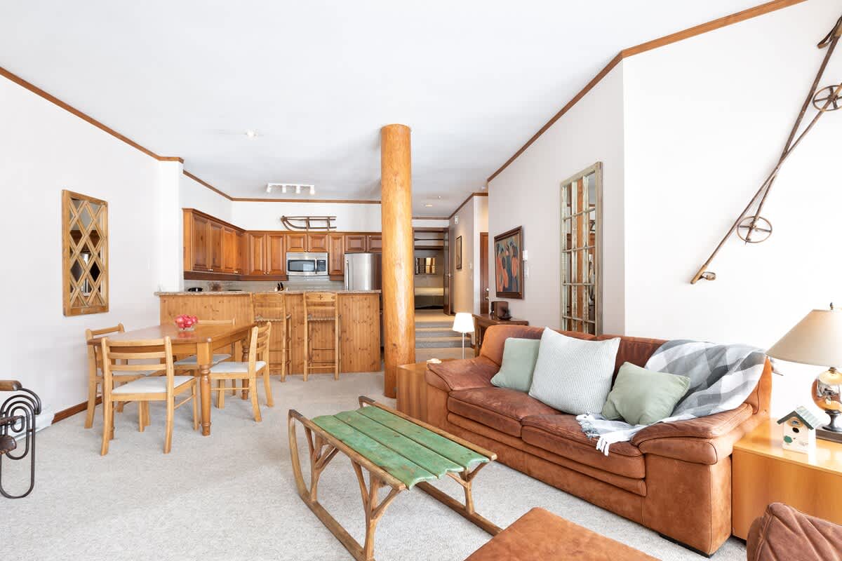 Blackcomb Greens 06 10