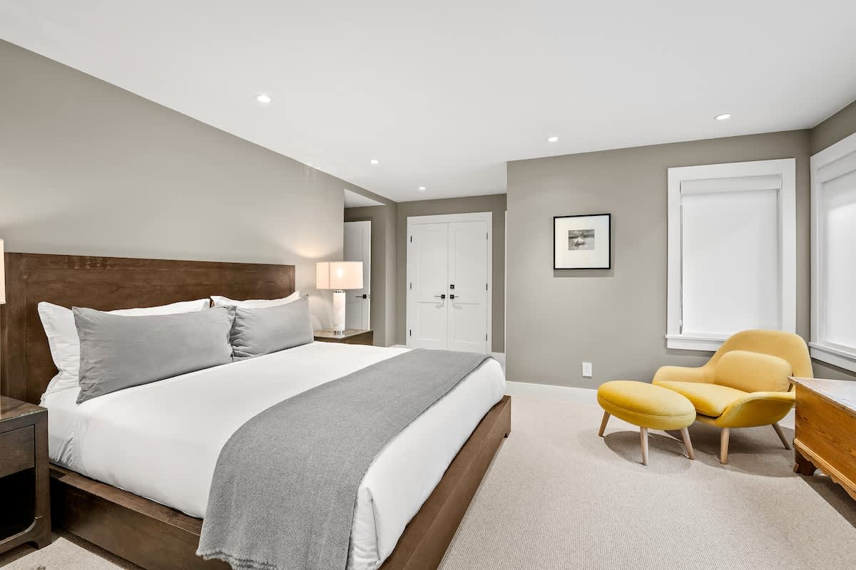 Glacier View Chalet 4