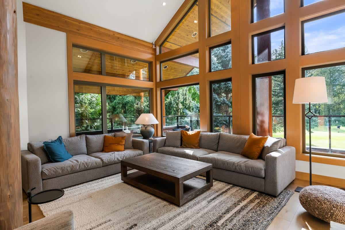 Glacier View Chalet 2