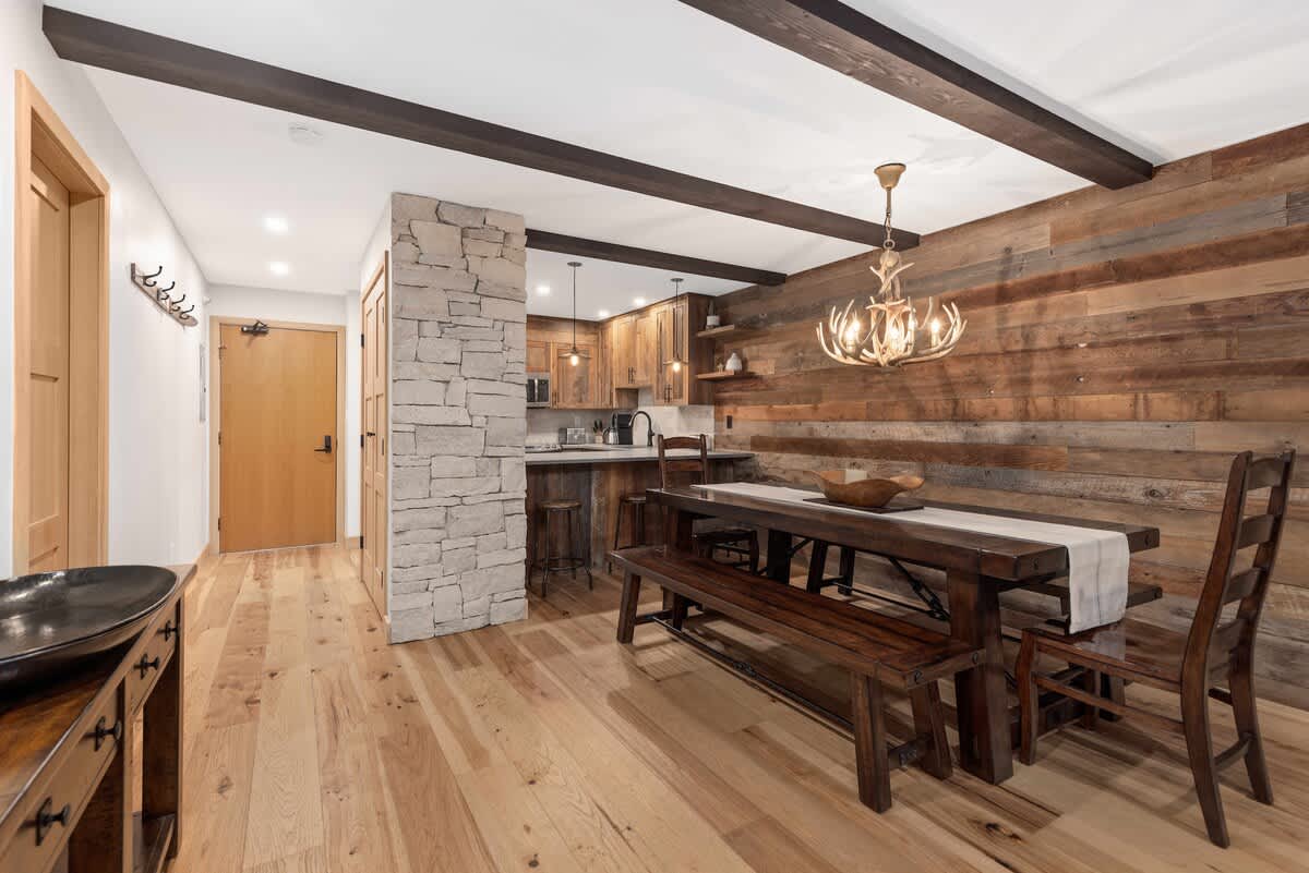 Hearthstone Lodge 2 6