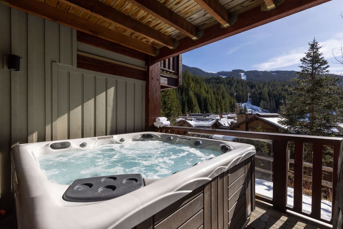 Taluswood Lookout 9 5