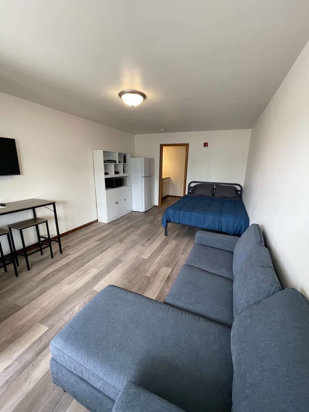 Unit 1 - Stand Rock Studios — Wisconsin Dells, WI — vacation rental