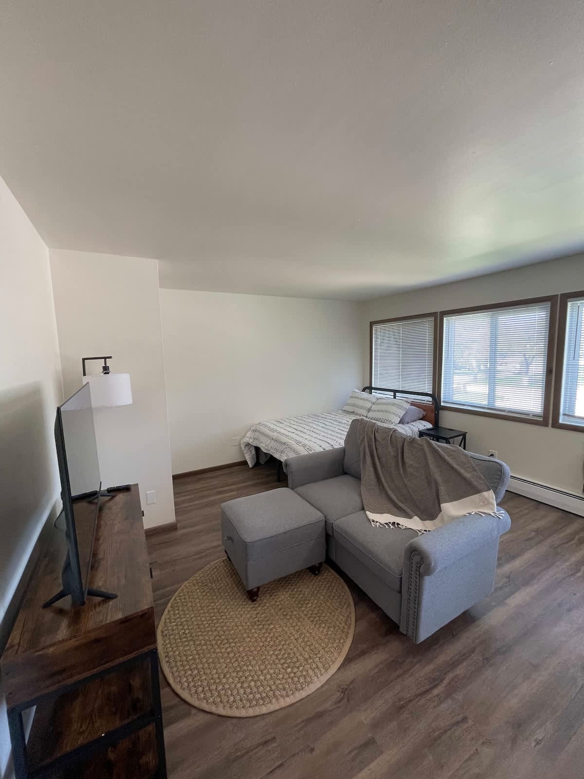 Liberty Valley Studio- 1009-27 — Madison, WI — vacation rental