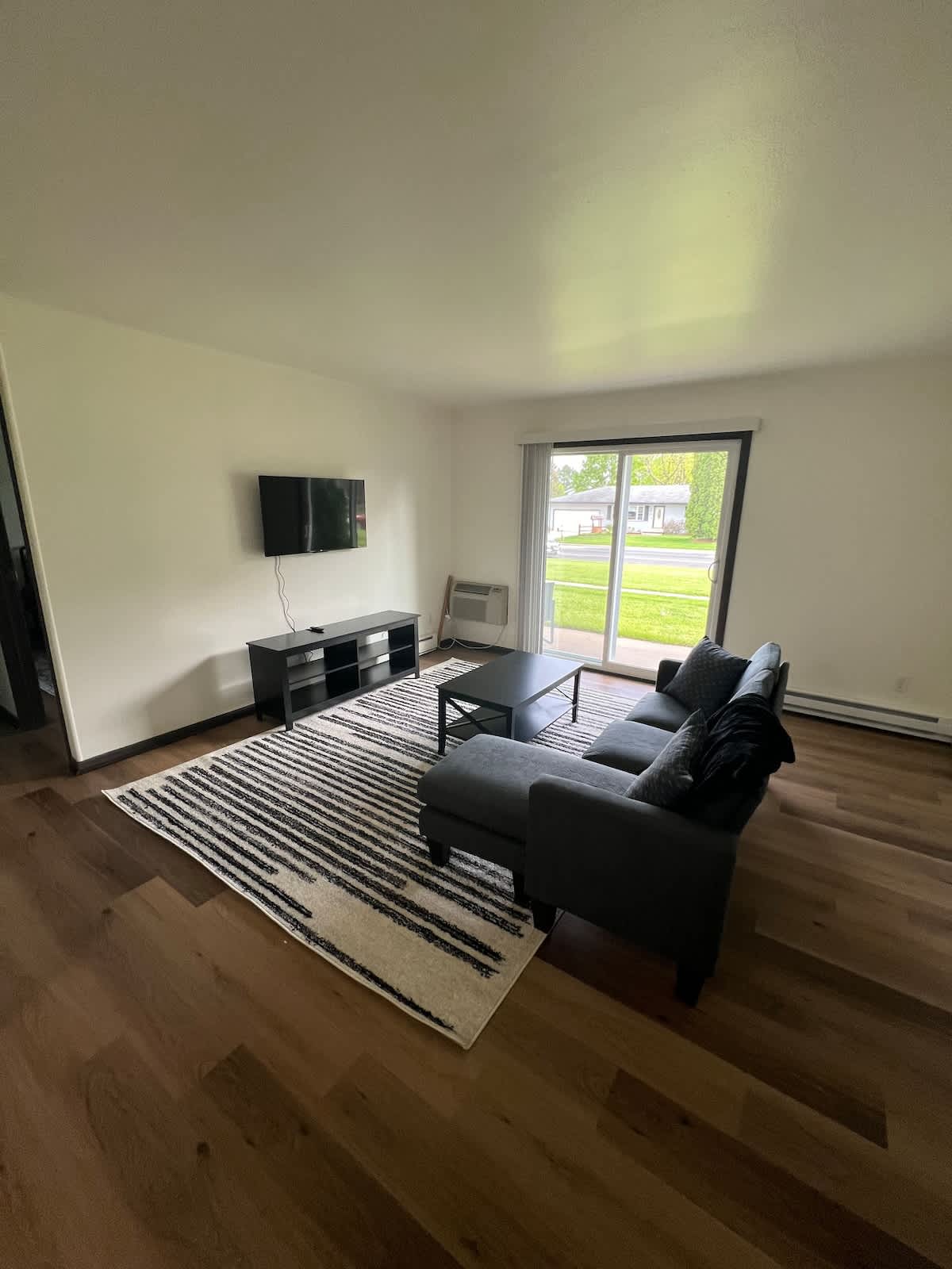 1 Bedroom - 1220 Canterbury Ct — Sun Prairie, WI — vacation rental