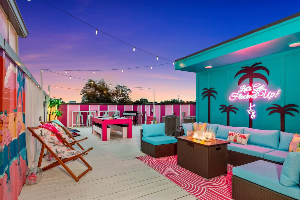 Girls' Getaway - Flamingle House - Broadway 2 miles - Rooftop - WoW!