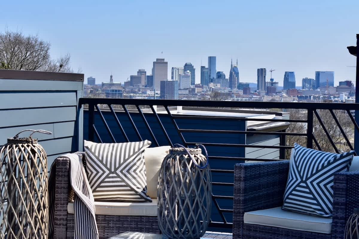 Nashville Stunner - Downtown View! Private Rooftop