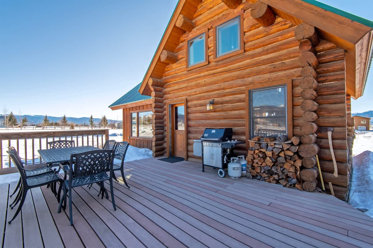 Fox Creek Cabin with Bunkhouse — Victor, ID — vacation rental