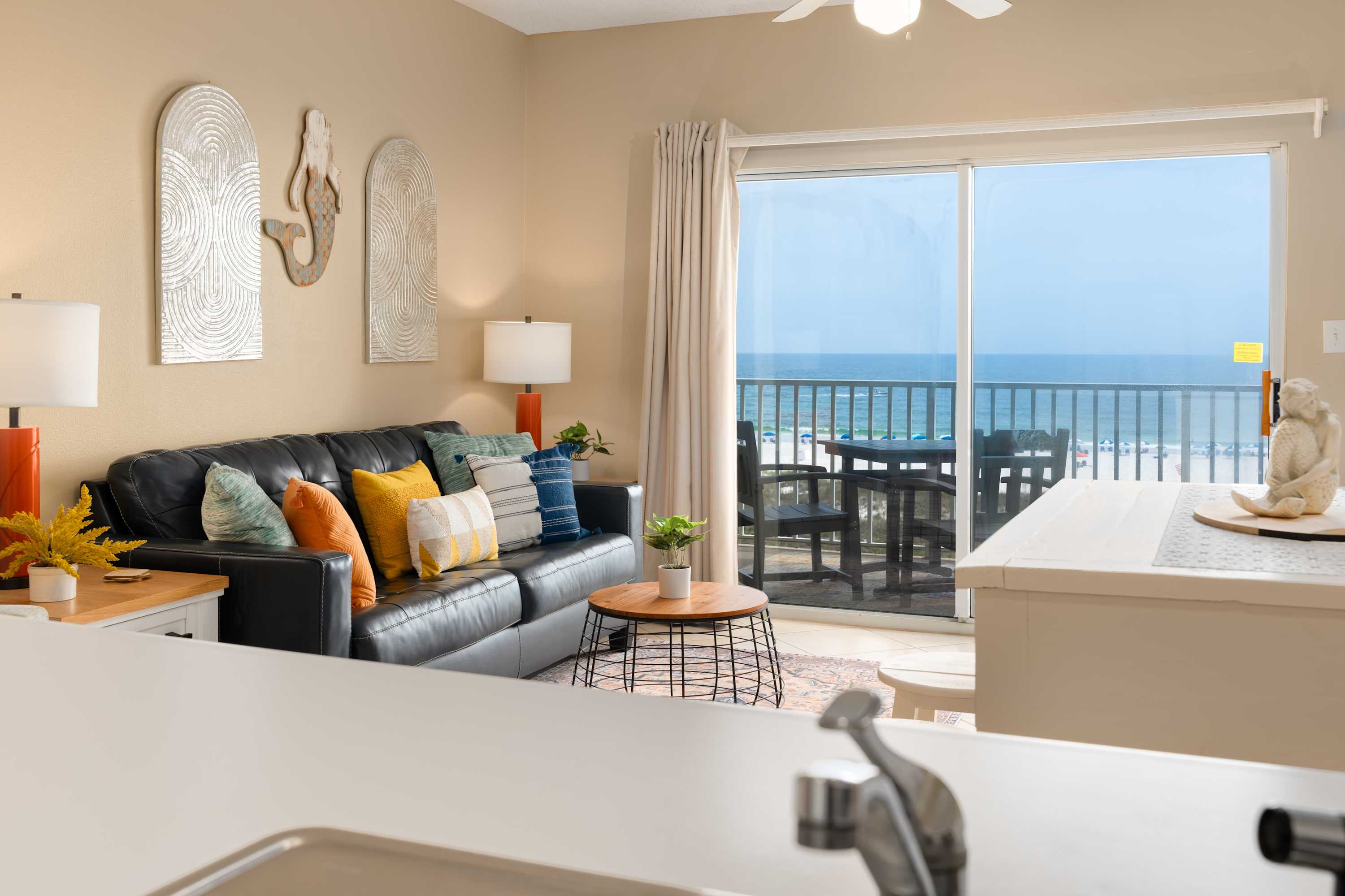 Featured Property Beachfront Views and Resort Amenities