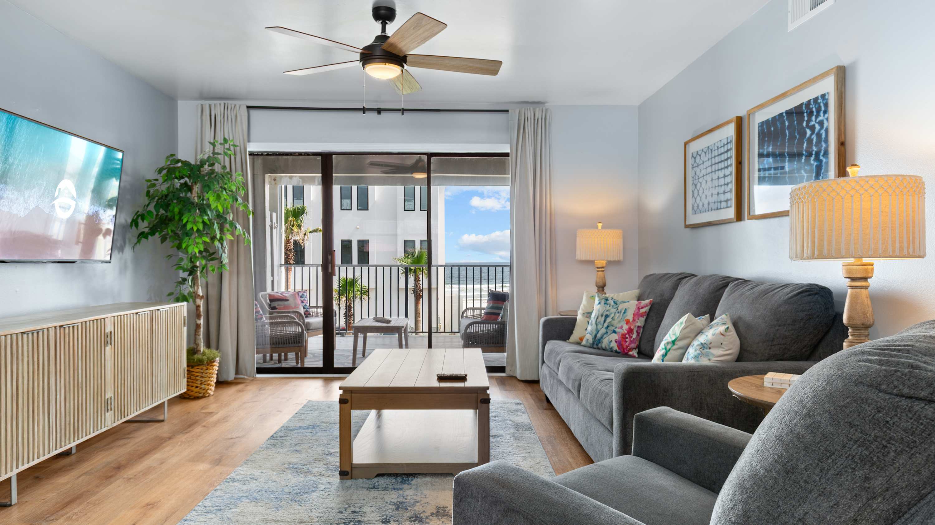 Cozy Coastal Getaway with Pool | 5-Minute Walk to Beach | Up to $450 Daily in Free Tickets for Sunset Cruises, Mini Golf, Parasailing, + More 2