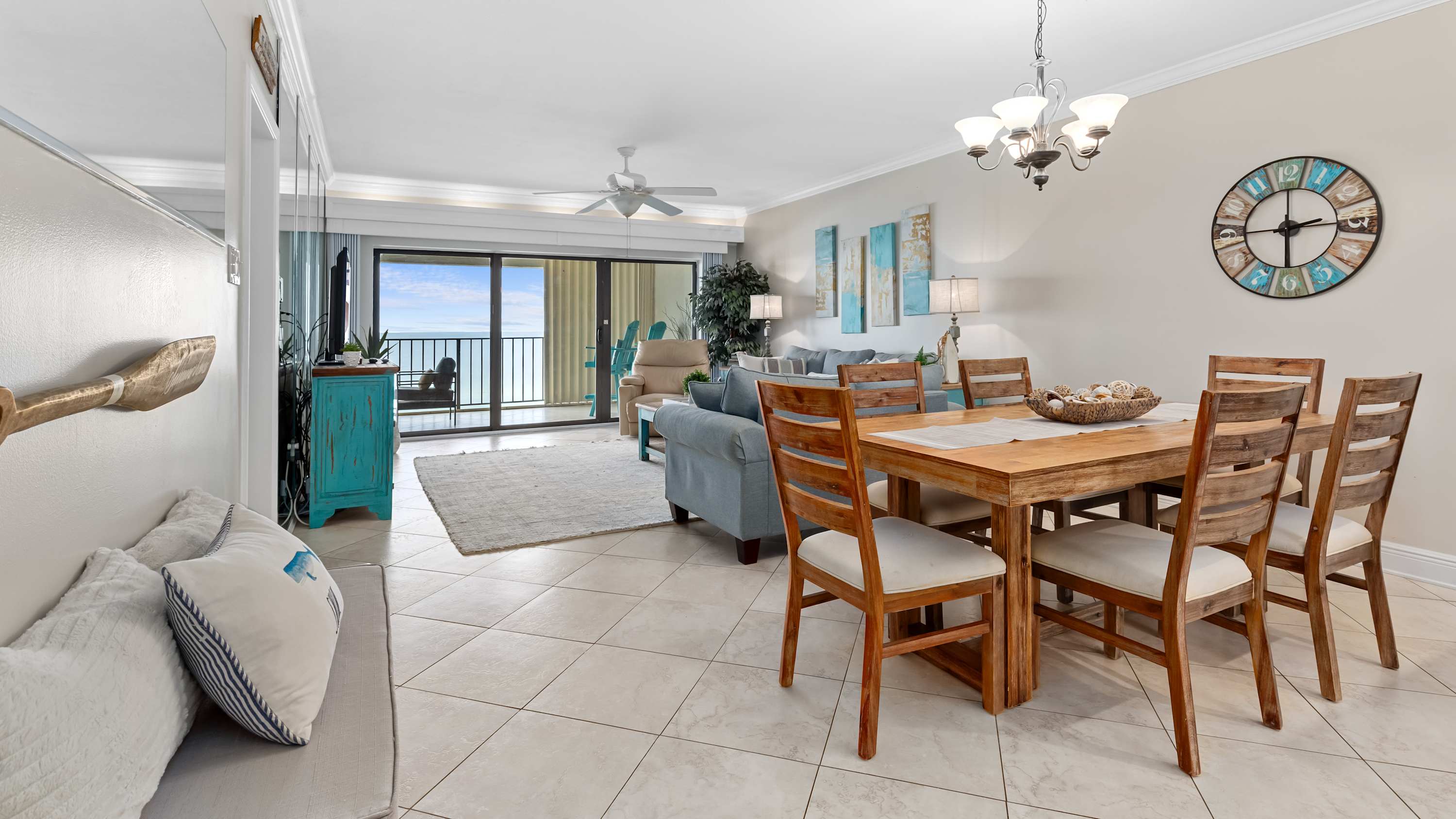 Spacious Condo with Beachfront Balcony, Pools, Sauna + More | Ticket Deals for Dolphin Cruises, Helicopter Tours, Golf Trips, + more! 7