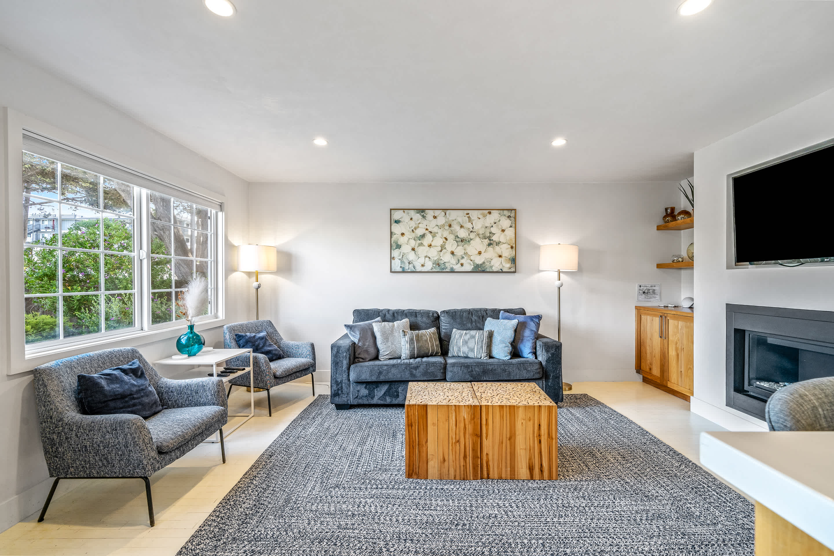 11th Heaven | Cozy Seaside Home Near Monterey Bay