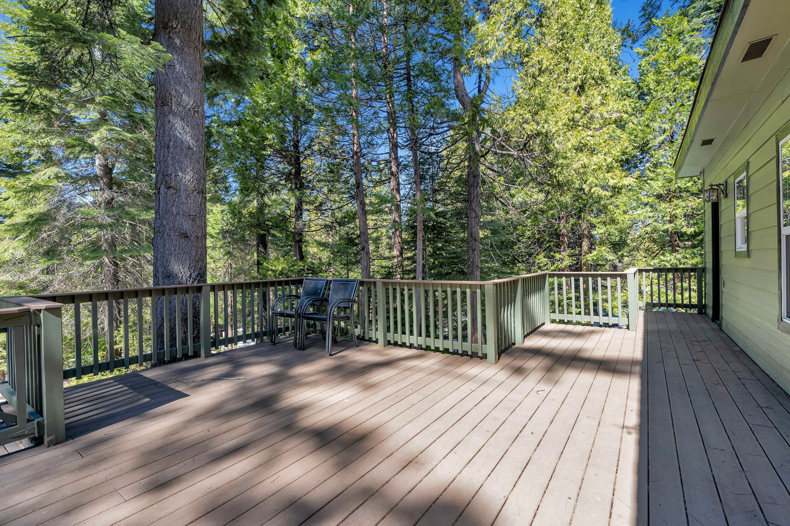 Porch with outdoor seating