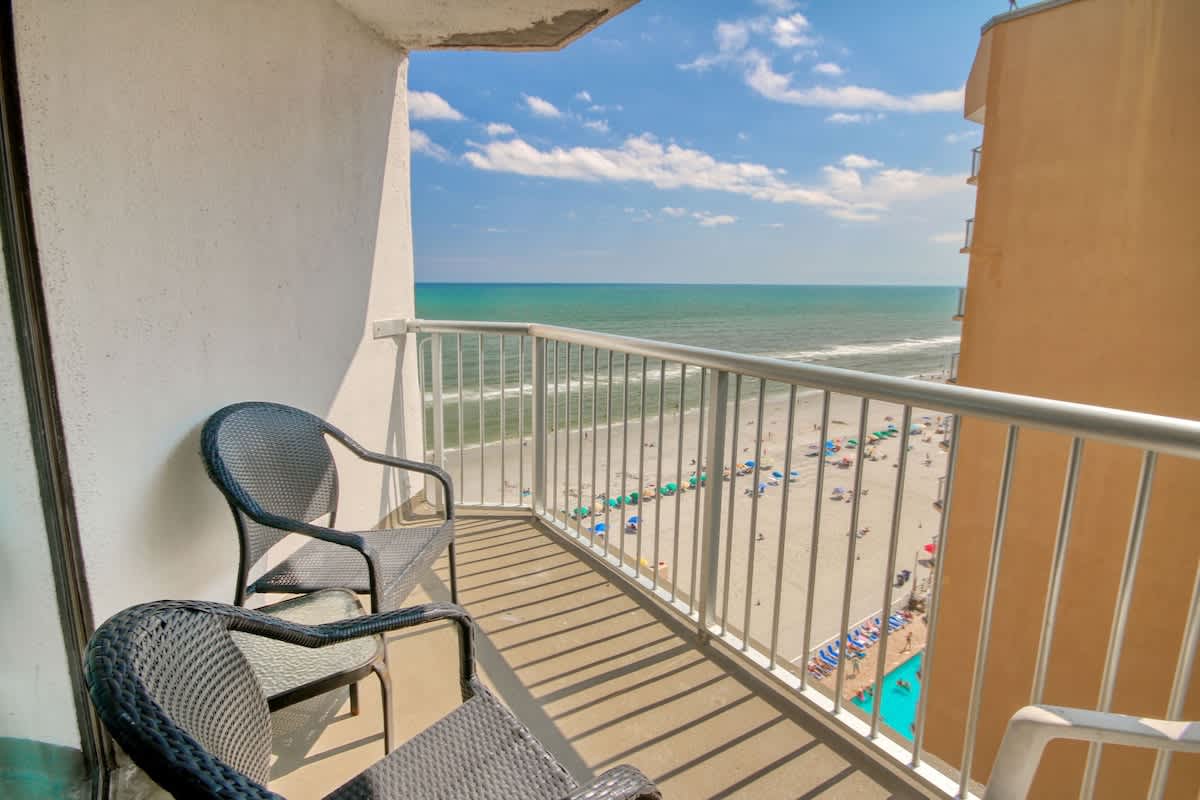 Carol's Coastal Getaway — Myrtle Beach, SC — vacation rental