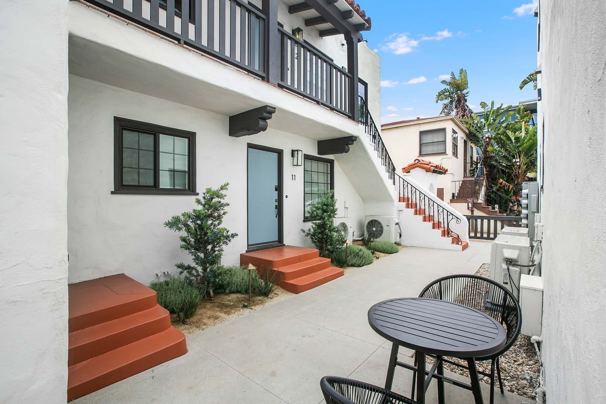 Elegant Spanish Style Home in Hillcrest Area - Foto 13