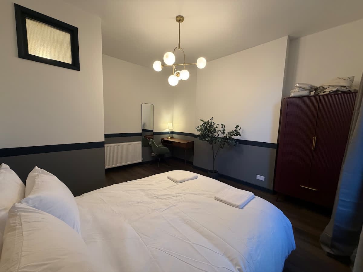 Luxury 2.5 Bedroom Flat in Southsea
