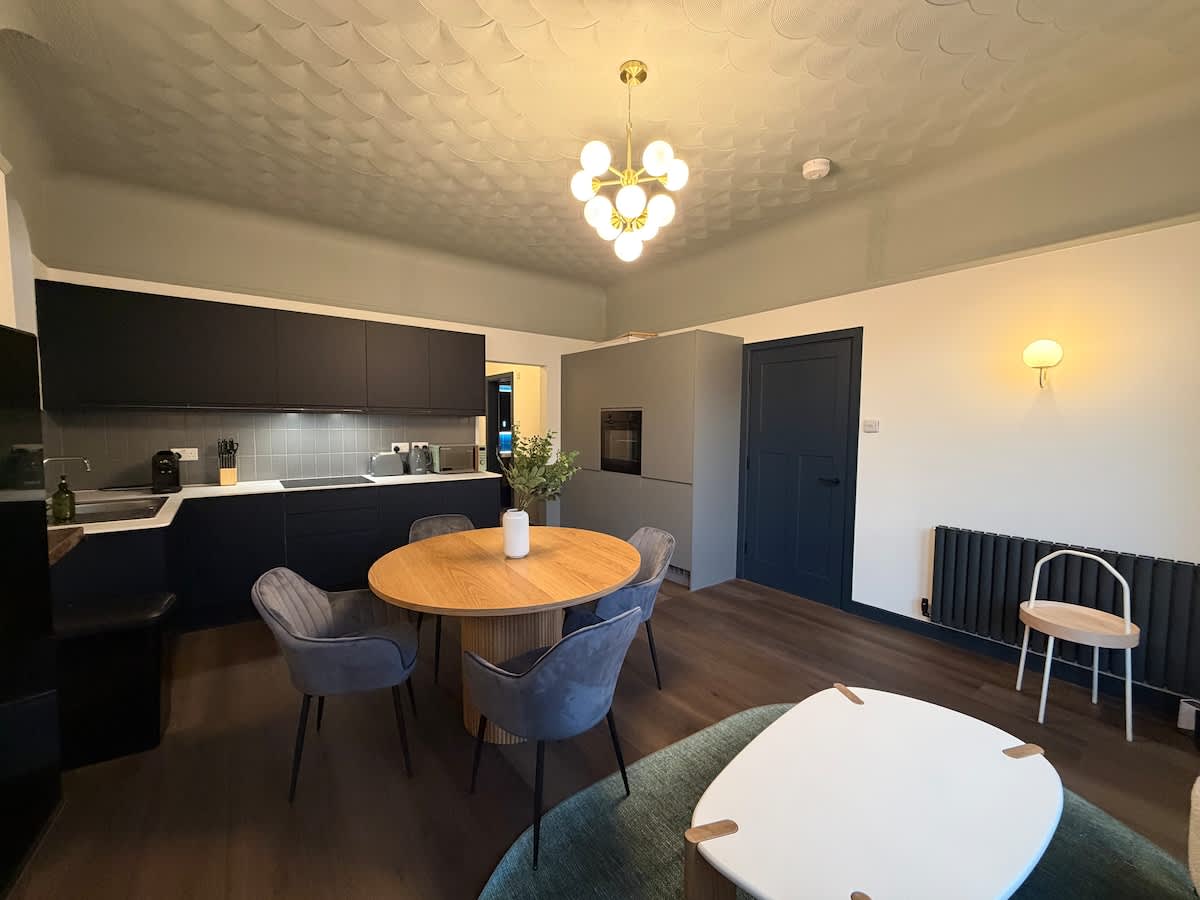 Luxury 2.5 Bedroom Flat in Southsea