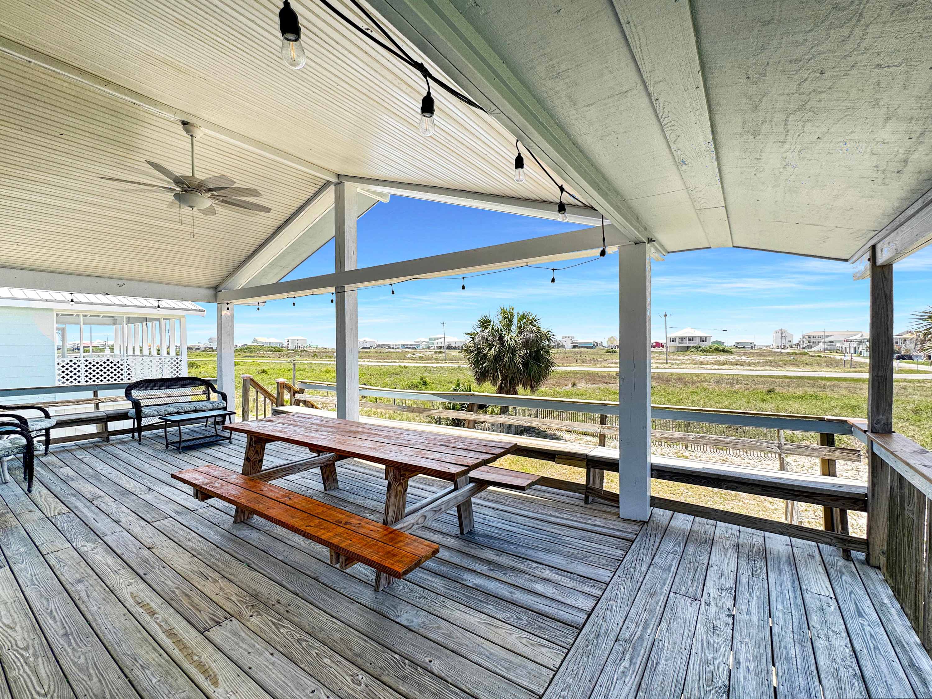 Bungalow by the Beach | $400 FREE ACTIVITIES! | Photo 2