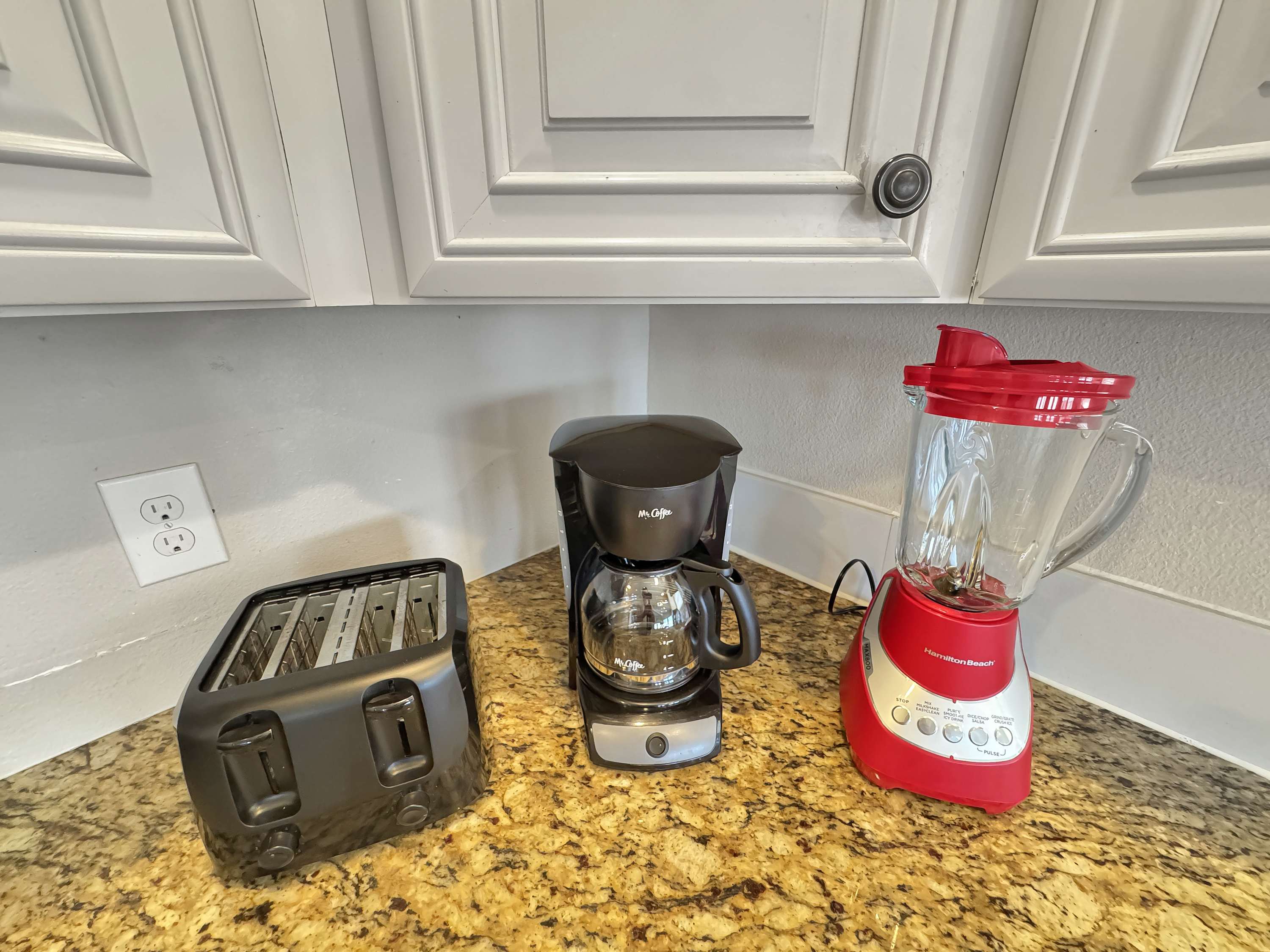 Beachfront for 24 - $400 Free Activities 8