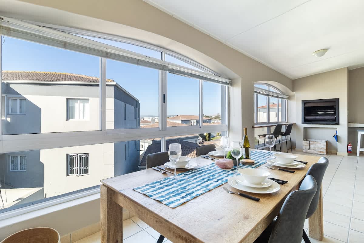 Yzer Drift Beach Escape 2 Bed | 2 Bath