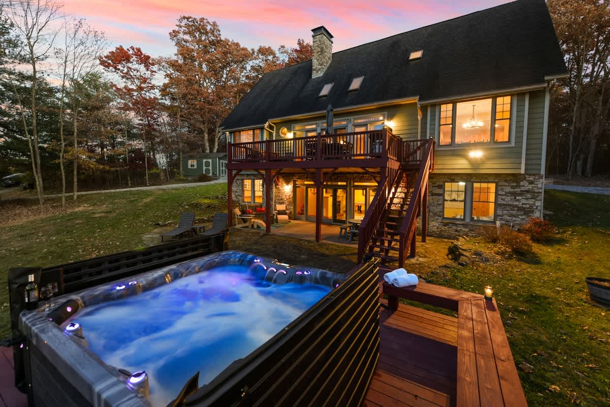 Wisp'd Away-Lakefront*DOCK*on 3+acres — Swanton, MD — vacation rental