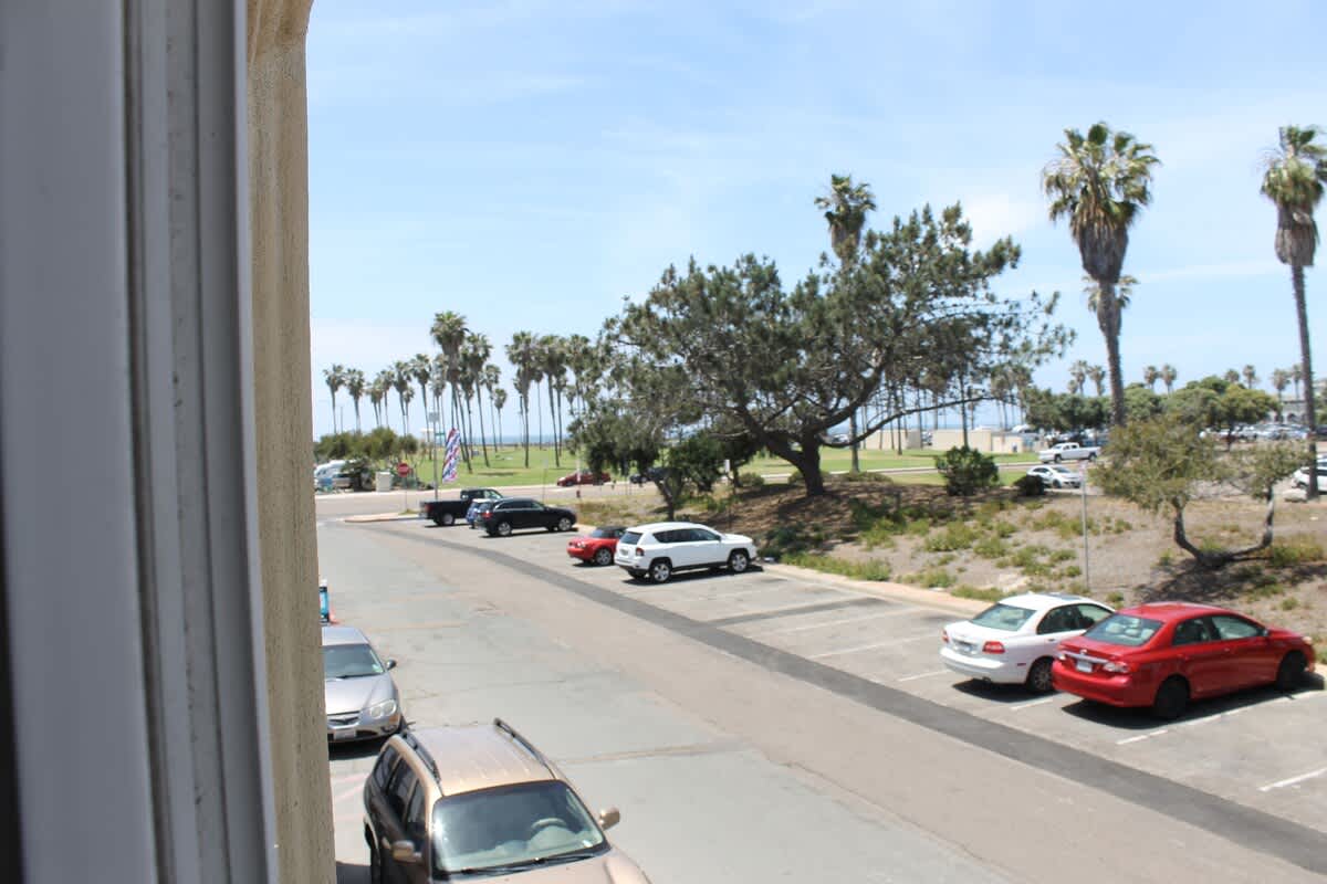 View 10