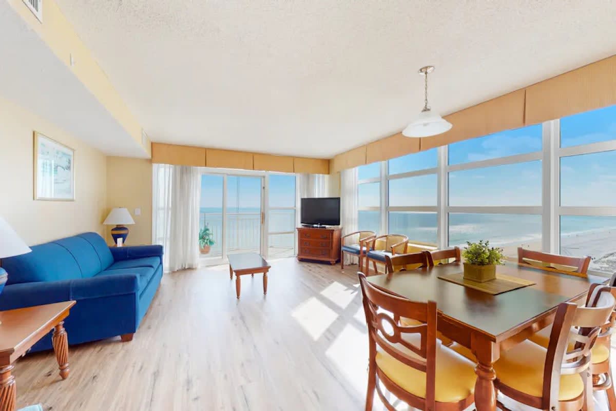 Inviting Oceanfront 2BR,King,Pool,A133 — Myrtle Beach, SC — vacation rental
