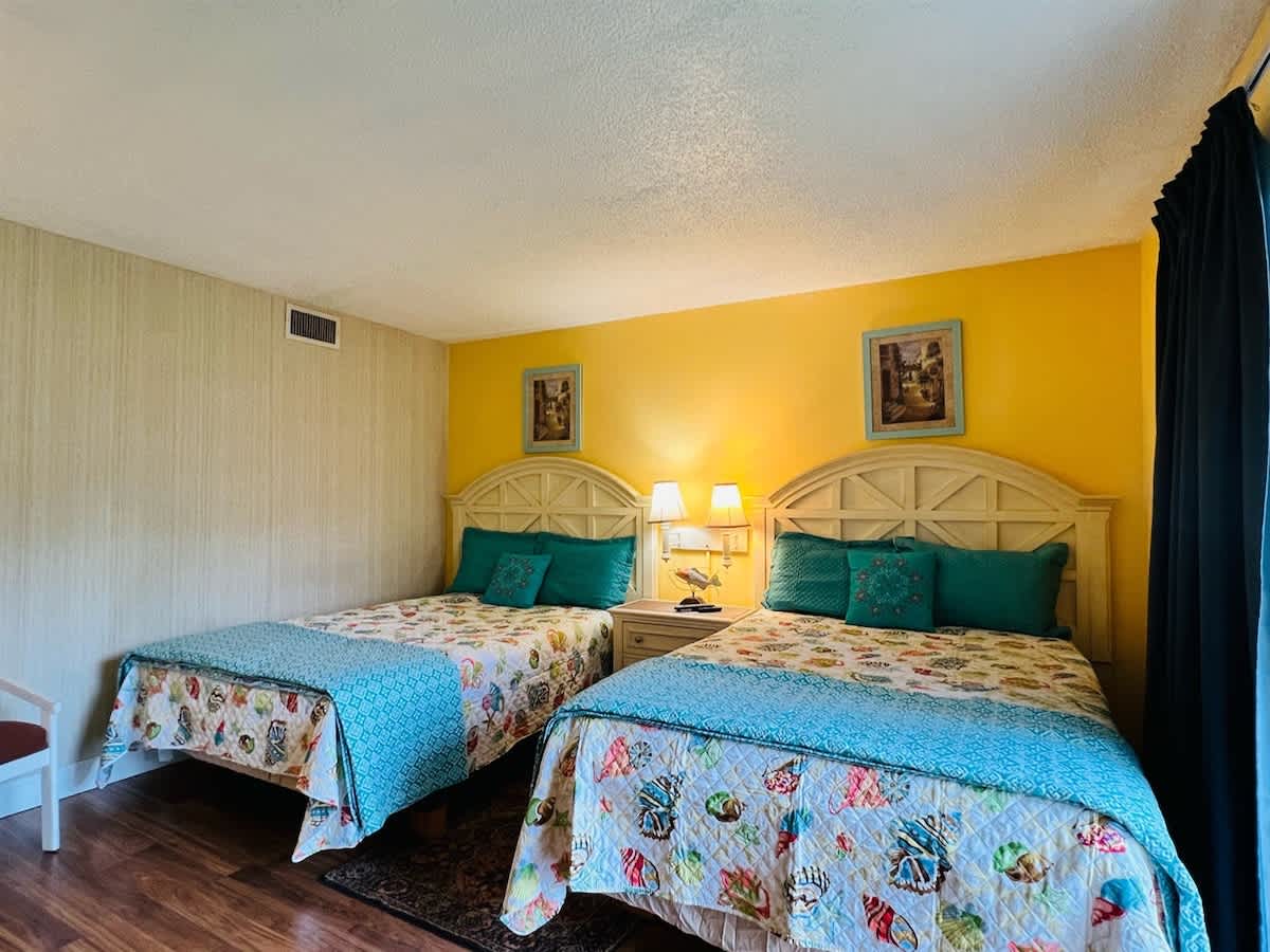 Comfy 2BR,Beach,Pool,Sm Dogs ok,D8-9 — Myrtle Beach, SC — vacation rental