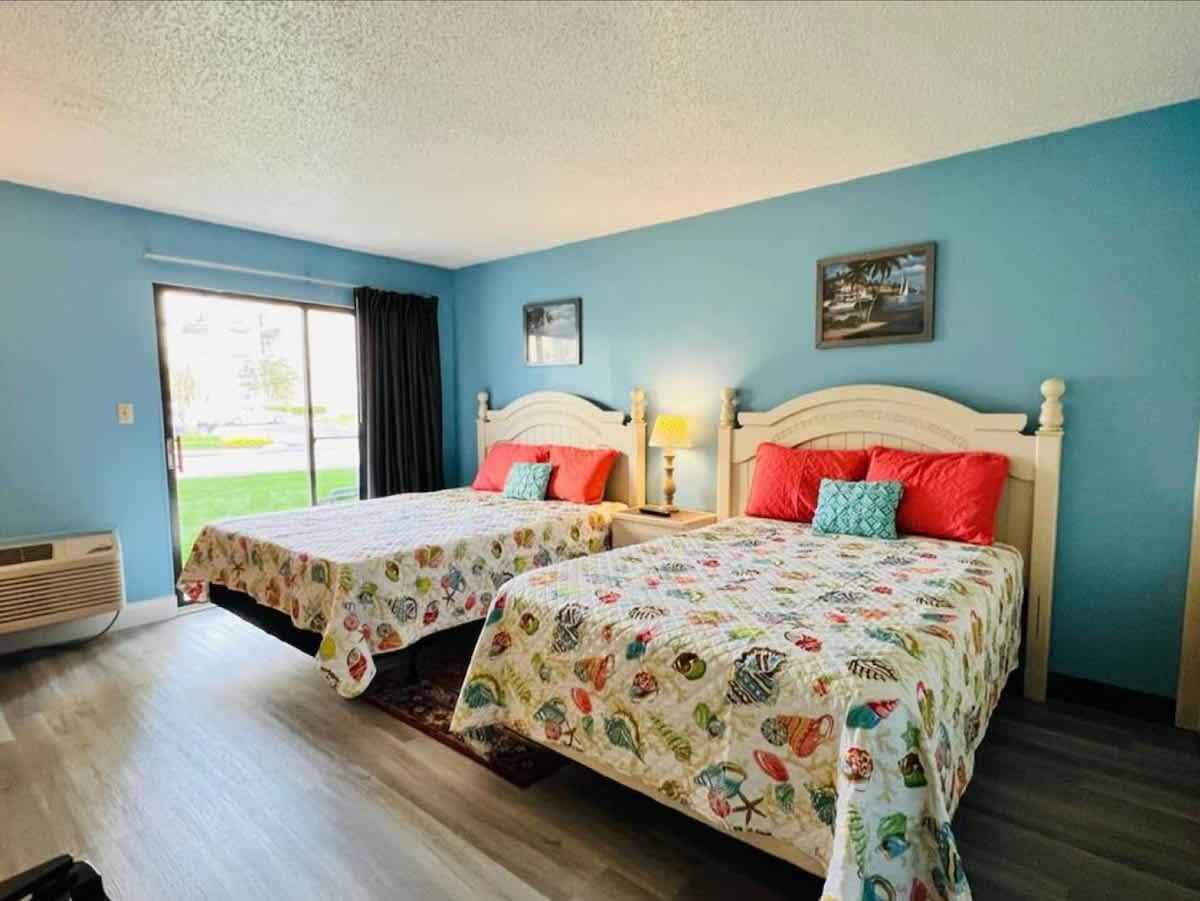 Cozy Beach Condo,Pool,Sm Dogs ok,D19 — Myrtle Beach, SC — vacation rental