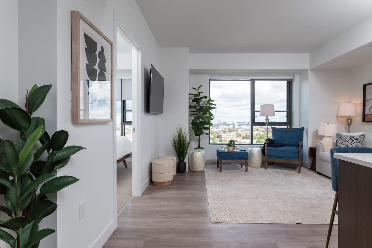 Upscale Penthouse near MIT & Harvard in Central Square! — Cambridge, MA — vacation rental