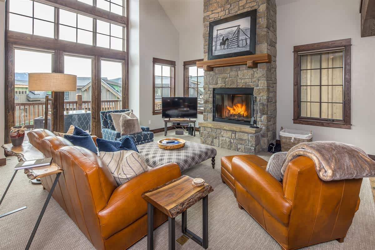 Charming Luxury Mountain Modern Retreat — Big Sky, MT — vacation rental