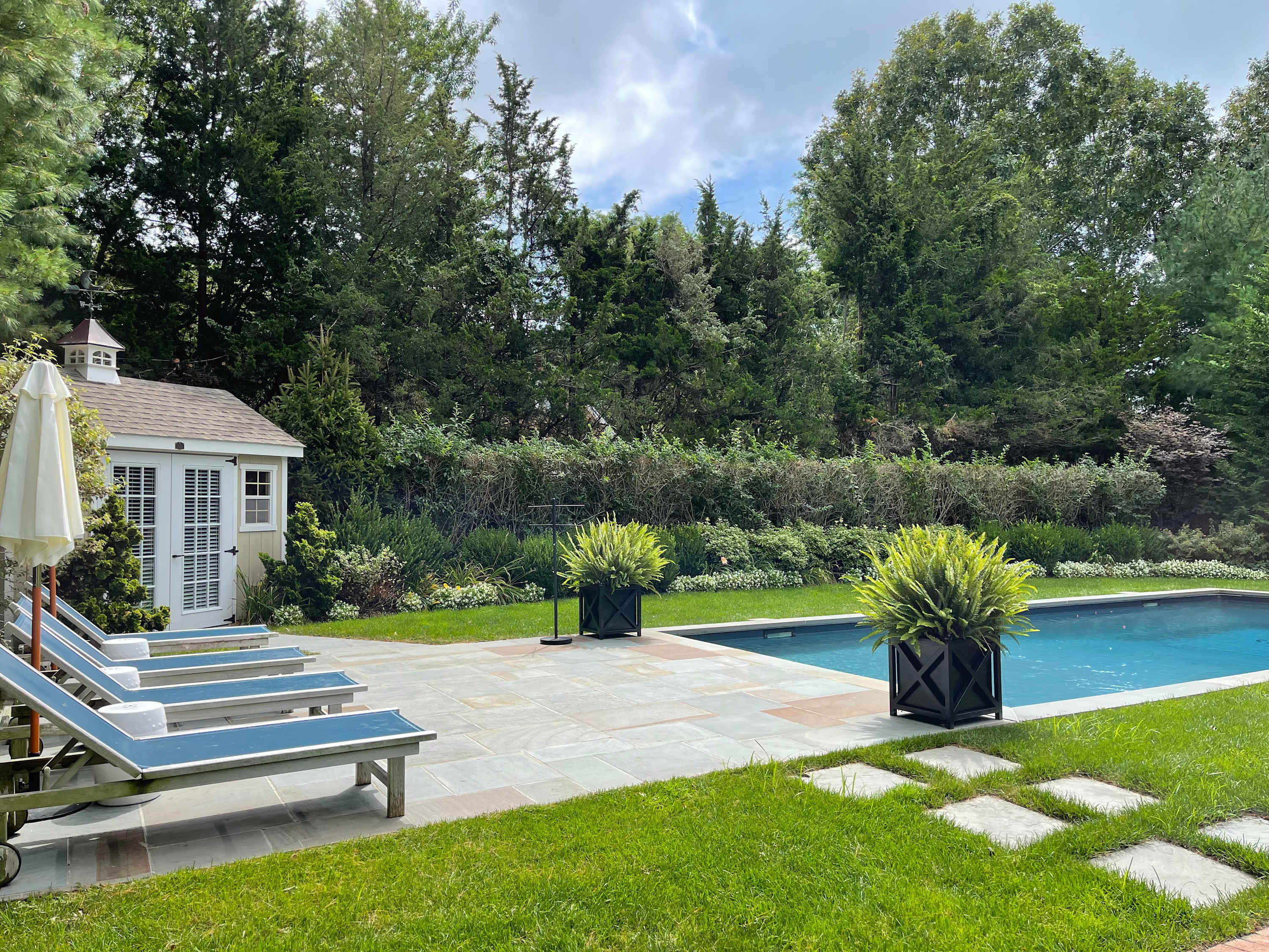 Steve’s Place | Heated Pool Southold Retreat