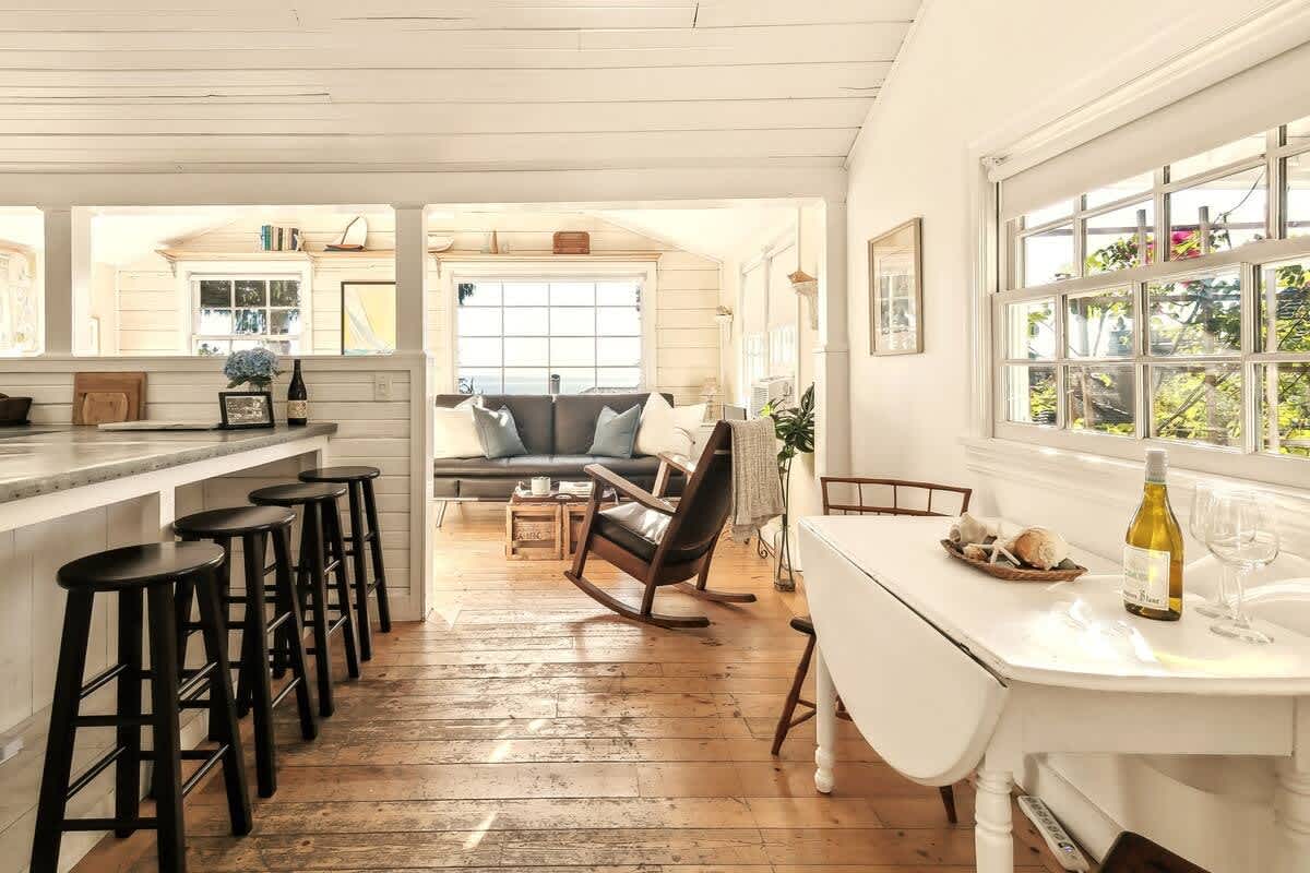 Charming Beach Cottage with Ocean Views & Sauna! 3